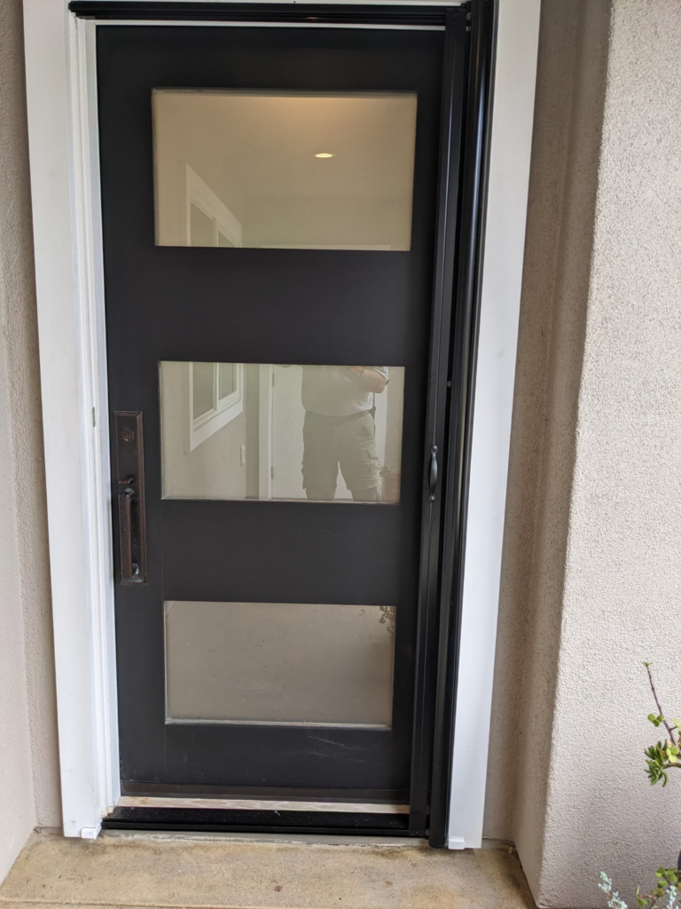 Fast & Reliable Professional Screen Solutions